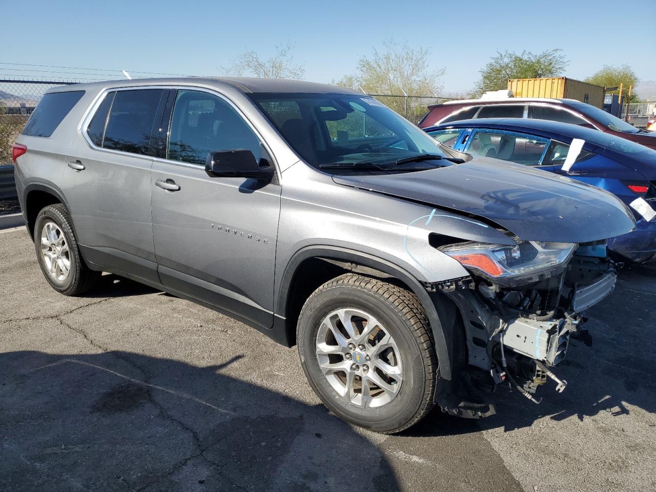 2020 Chevrolet Traverse Ls - Image 4