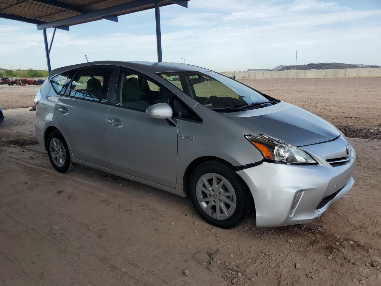 2013 Toyota Prius V - Фото 4