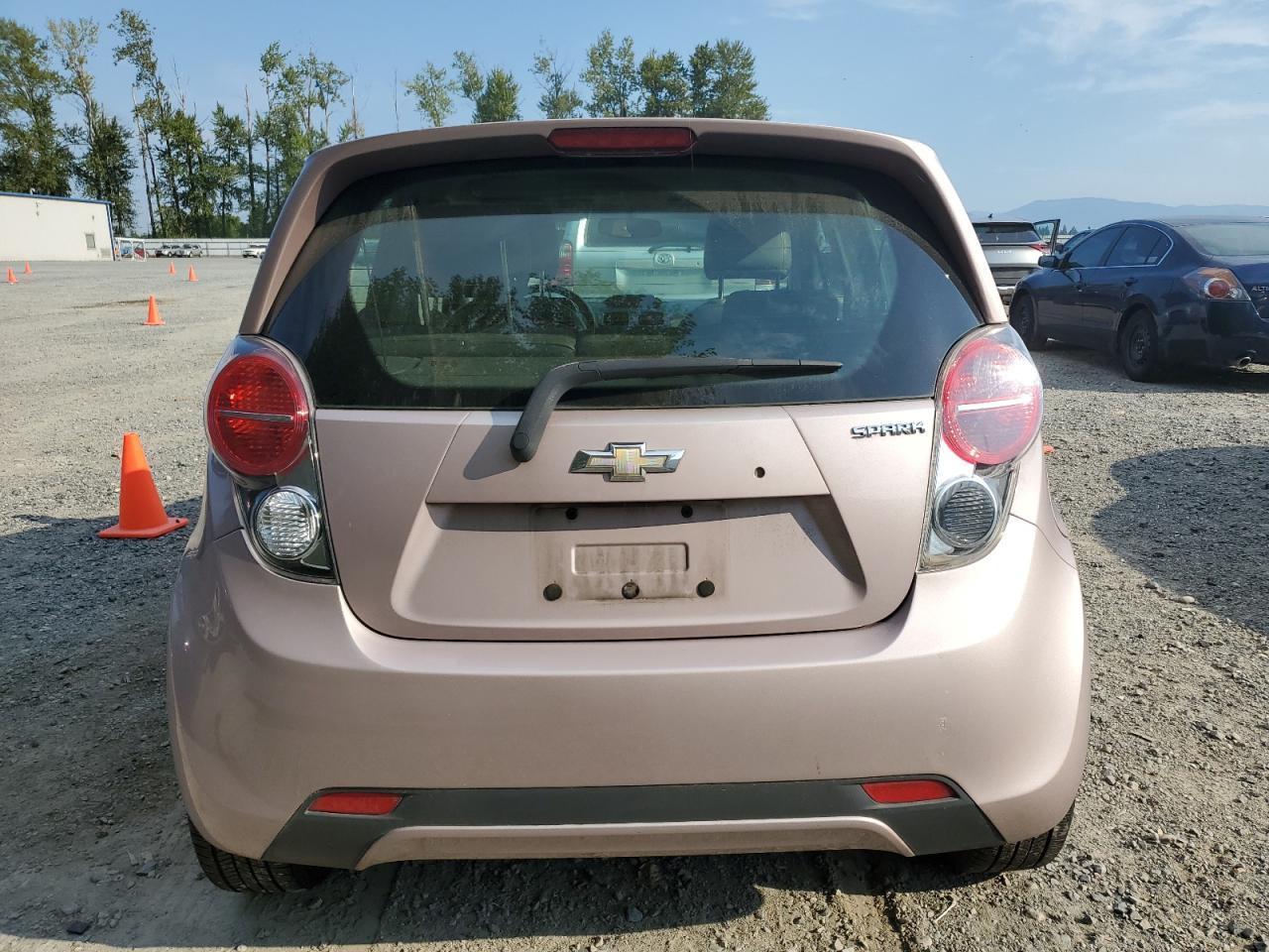 2014 Chevrolet Spark 1Lt - Фото 6