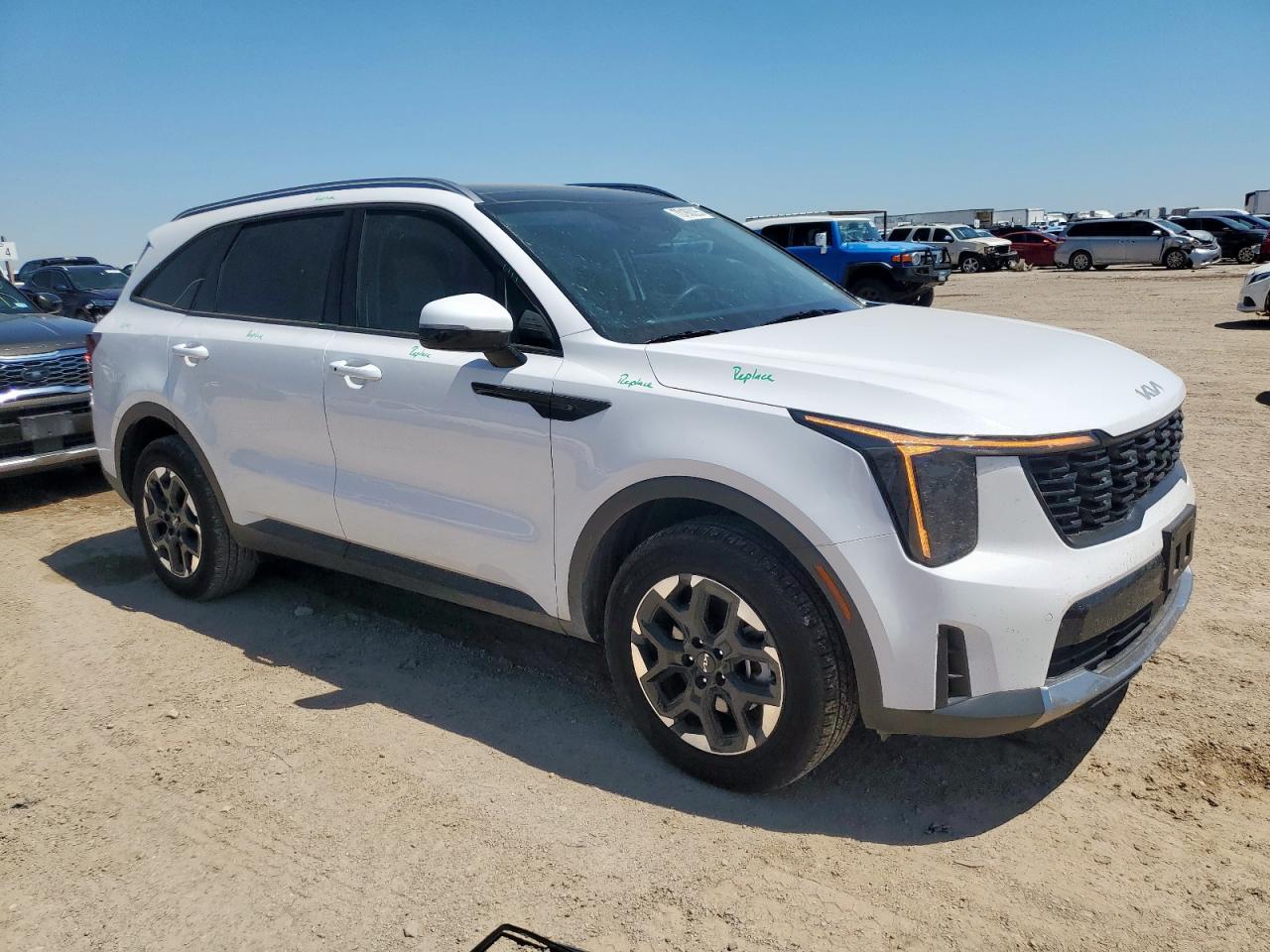 2024 Kia Sorento S - Image 4