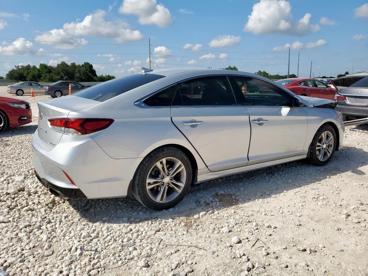2018 Hyundai Sonata Sport - Image 3
