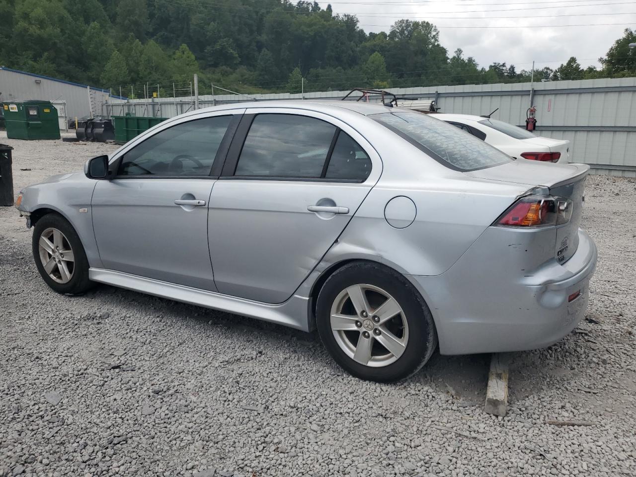 2013 Mitsubishi Lancer Se - Фото 2