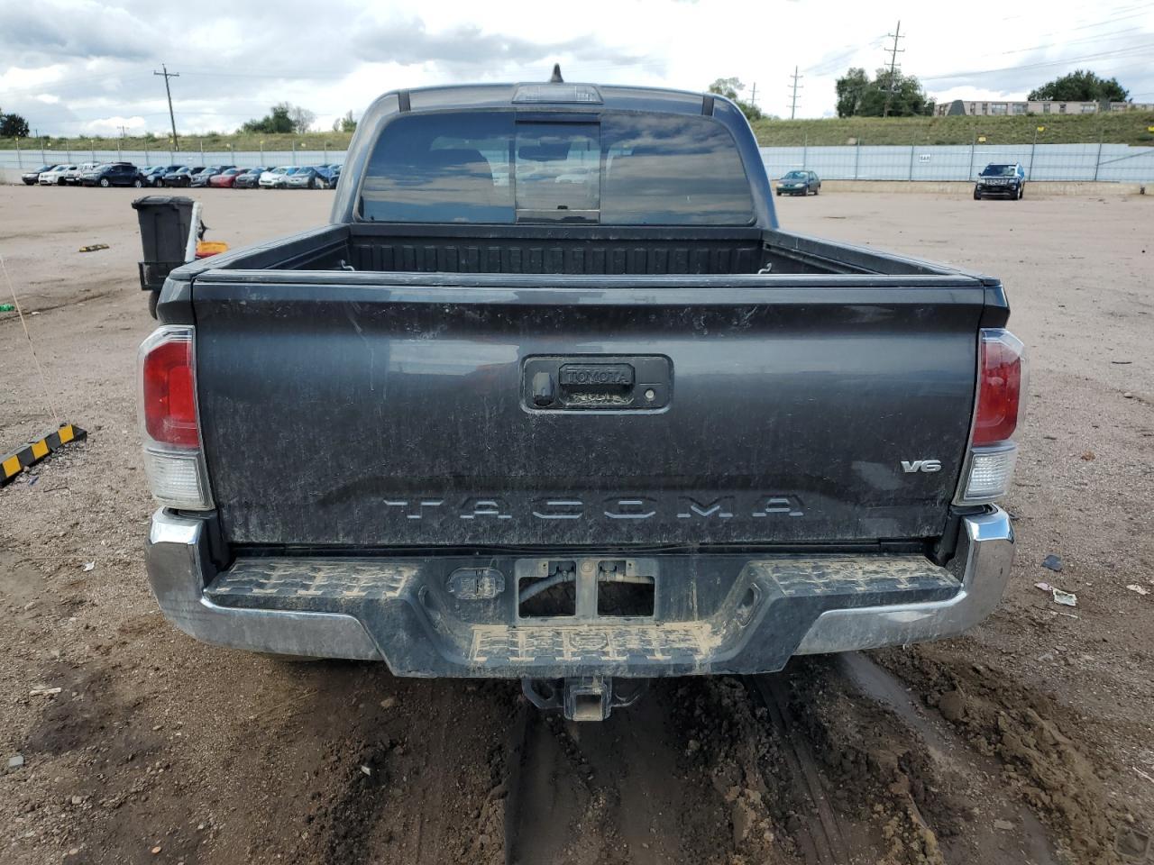 2020 Toyota Tacoma Double Cab - Image 6