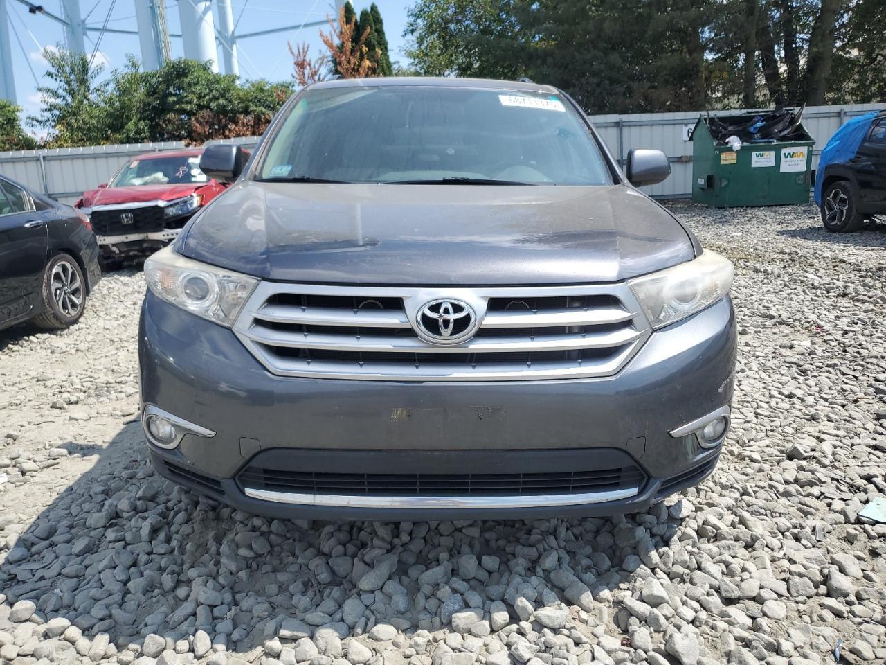 2012 Toyota Highlander Base - Image 5