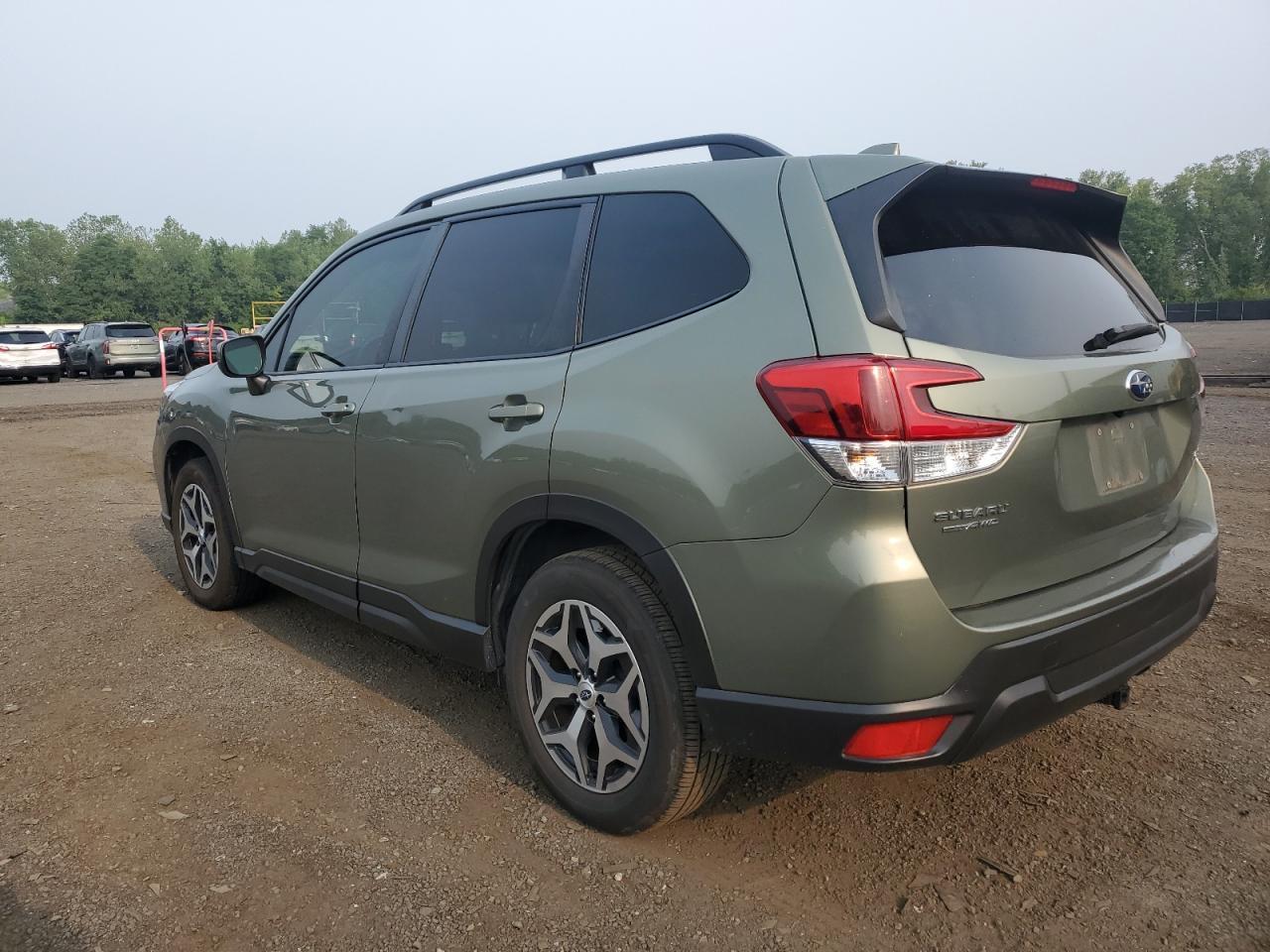 2020 Subaru Forester Premium - Фото 2