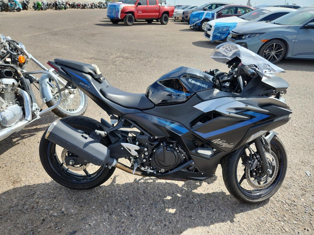 2025 Kawasaki Ex500 A