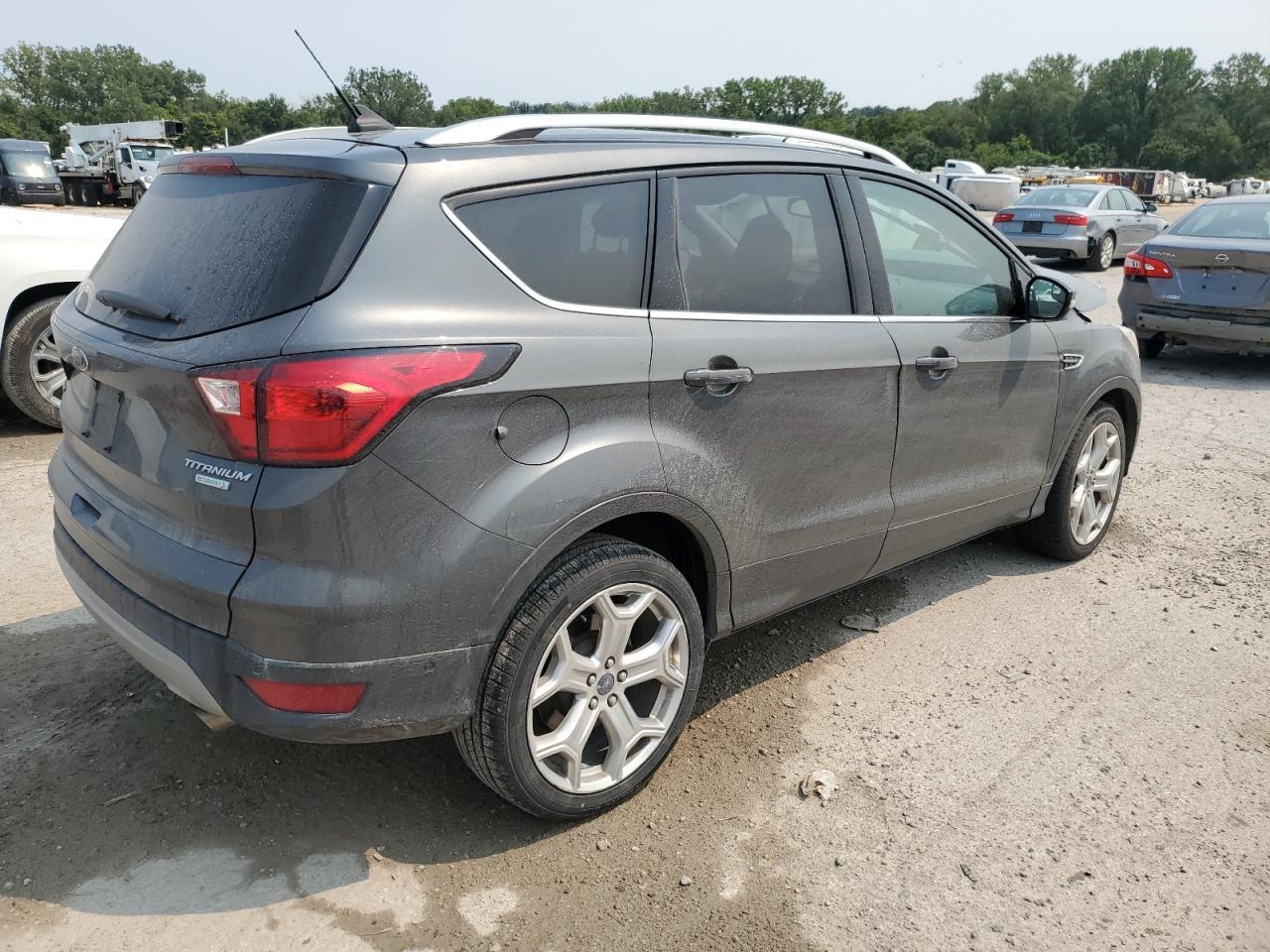 2019 Ford Escape Titanium - Фото 3