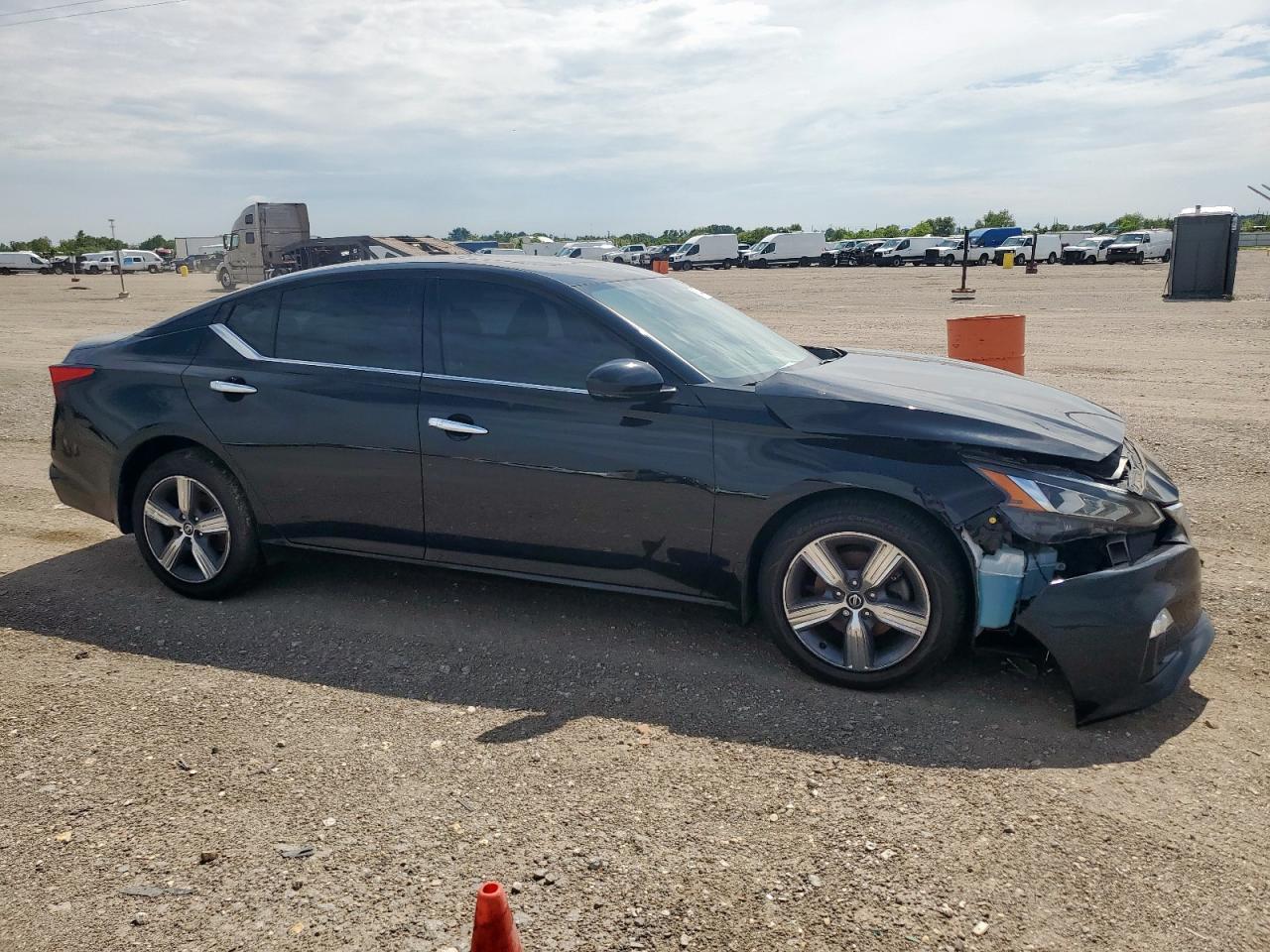 2019 Nissan Altima Sl - Фото 4