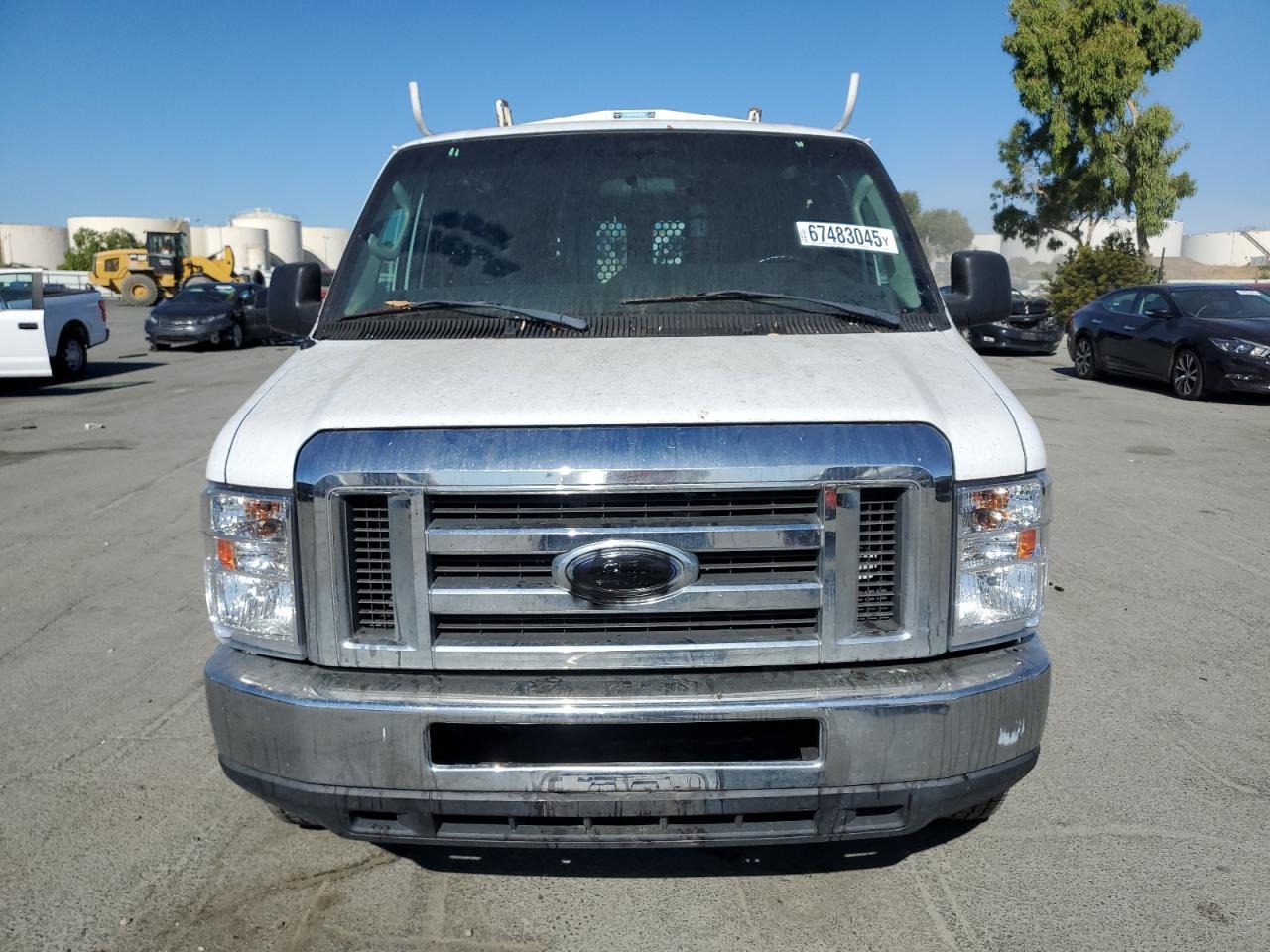 2014 Ford Econoline E250 Van - Фото 5