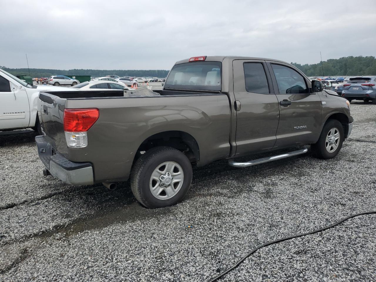 2010 Toyota Tundra Double Cab Sr5 - Фото 3
