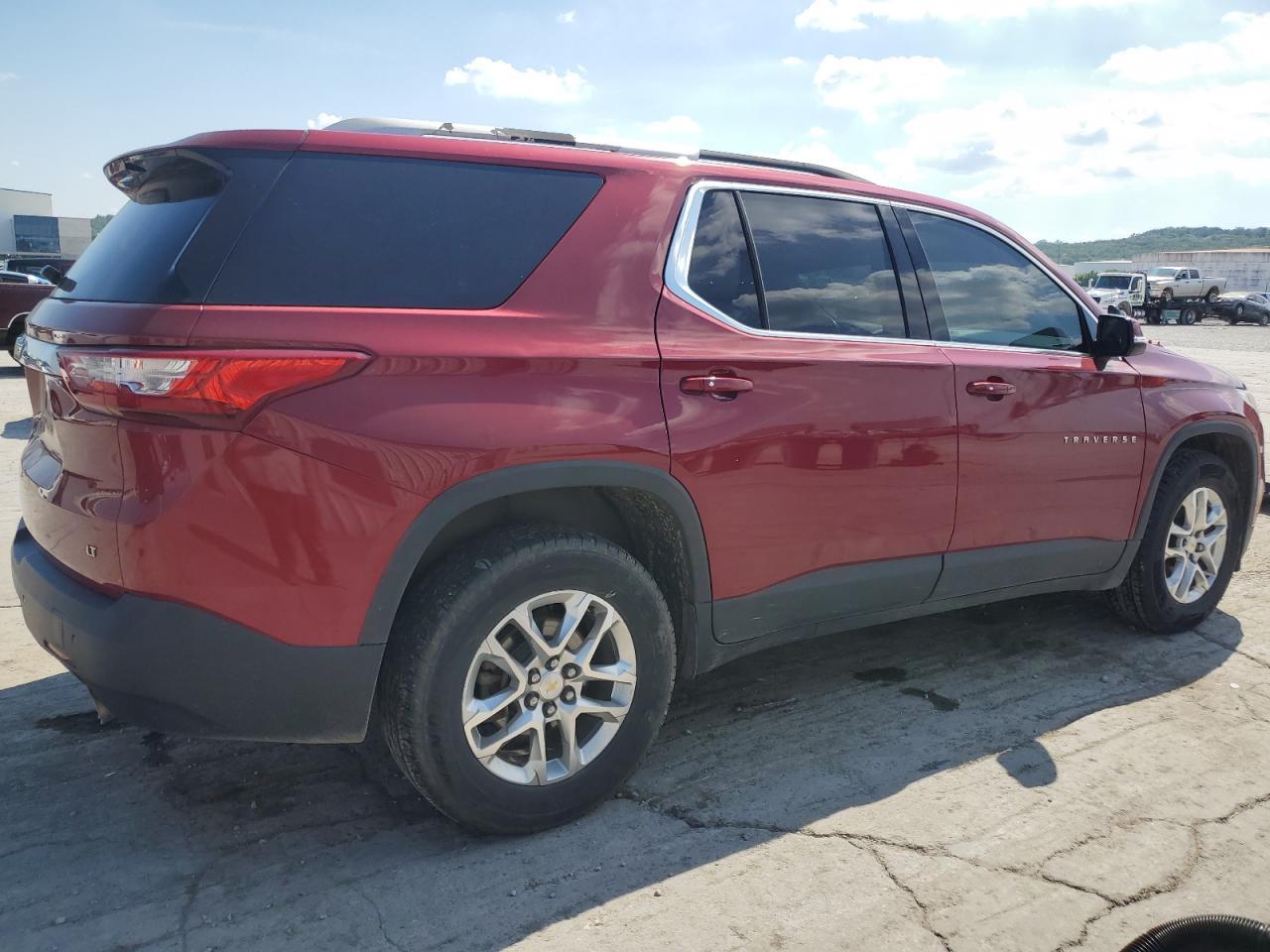 2018 Chevrolet Traverse Lt - Image 3