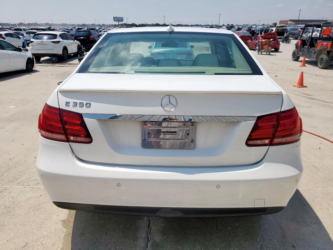 2014 Mercedes-Benz E 350 - Фото 6