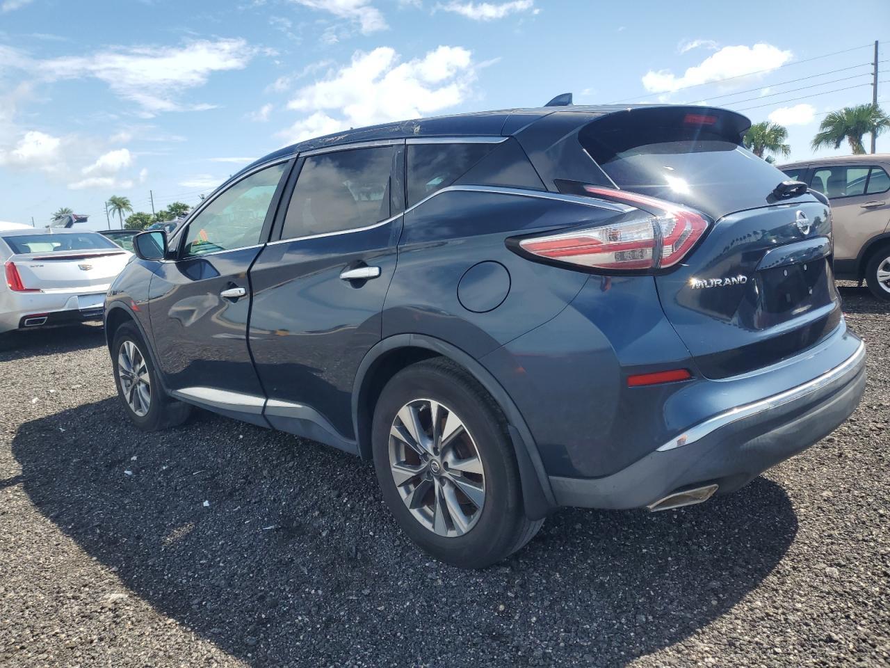 2016 Nissan Murano S - Image 2