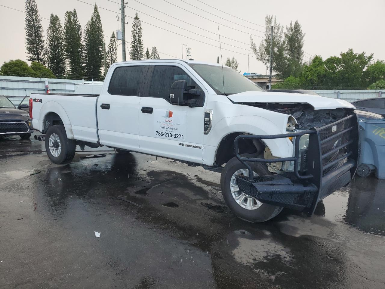 2017 Ford F250 Super Duty - Image 4