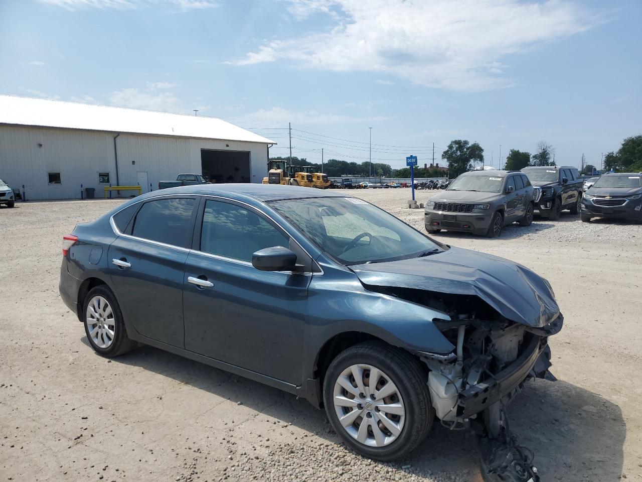 2016 Nissan Sentra S - Image 4