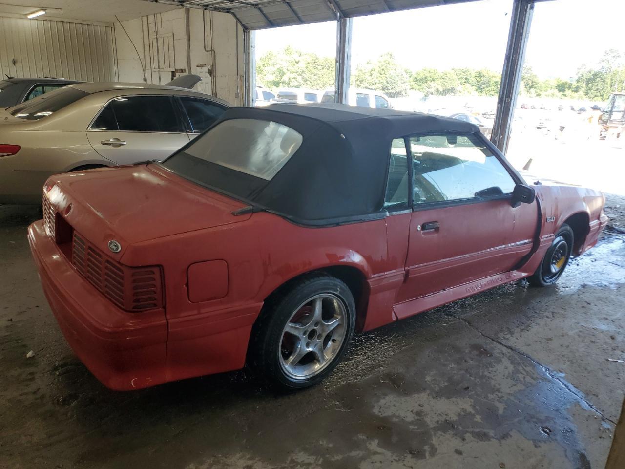 1988 Ford Mustang Gt - Фото 3