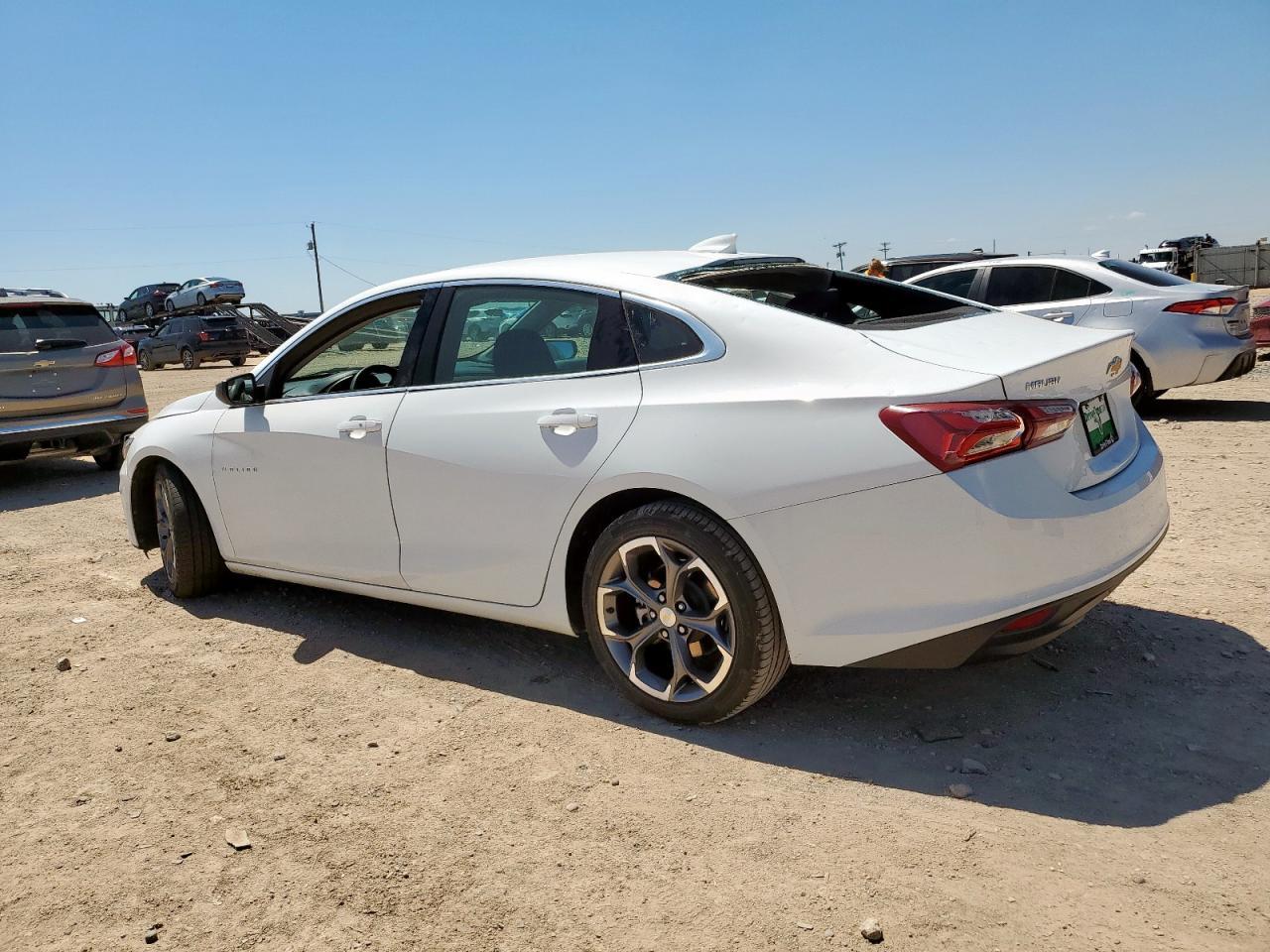 2022 Chevrolet Malibu Lt - Image 2