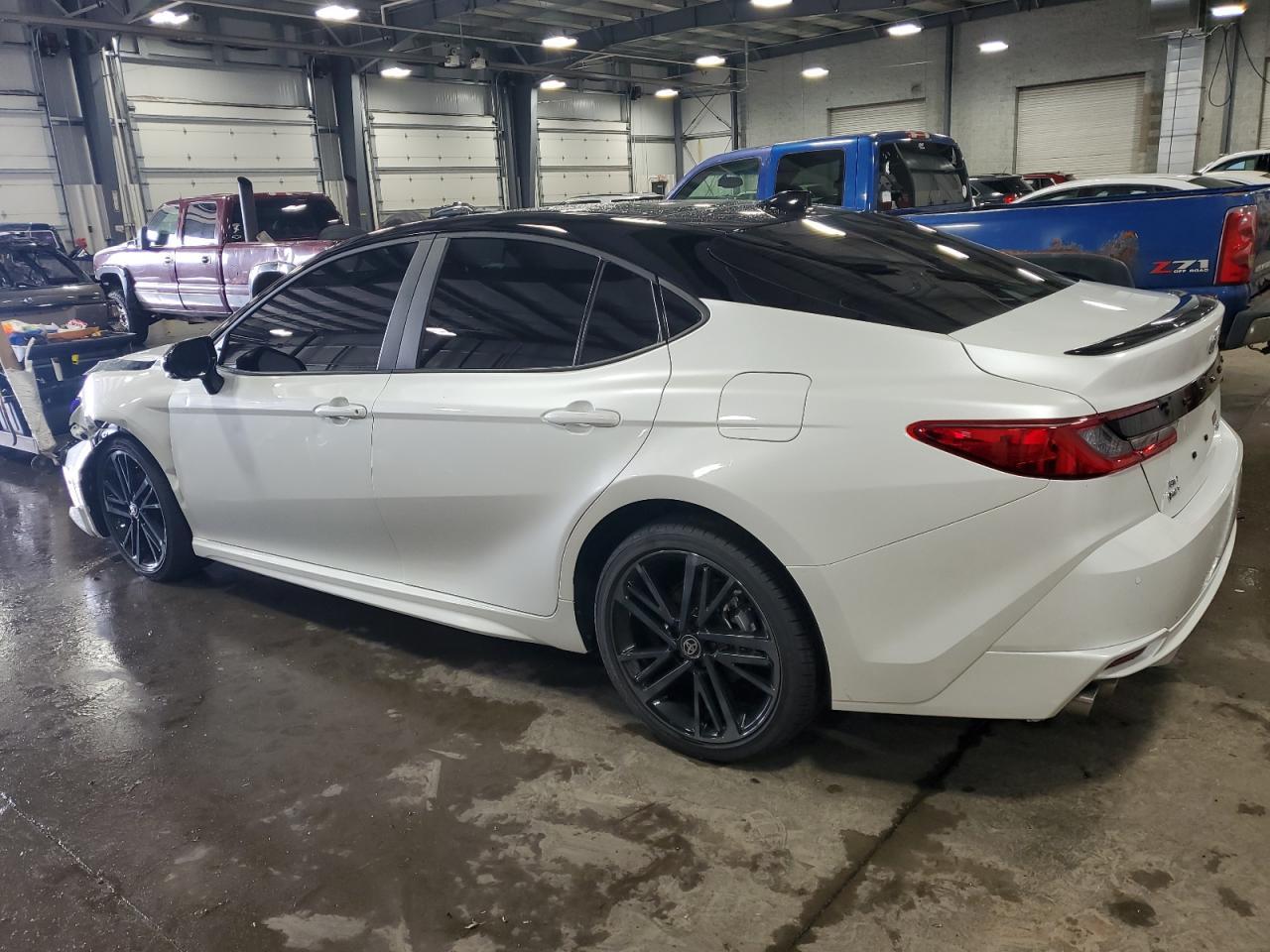 2025 Toyota Camry Xse - Image 2