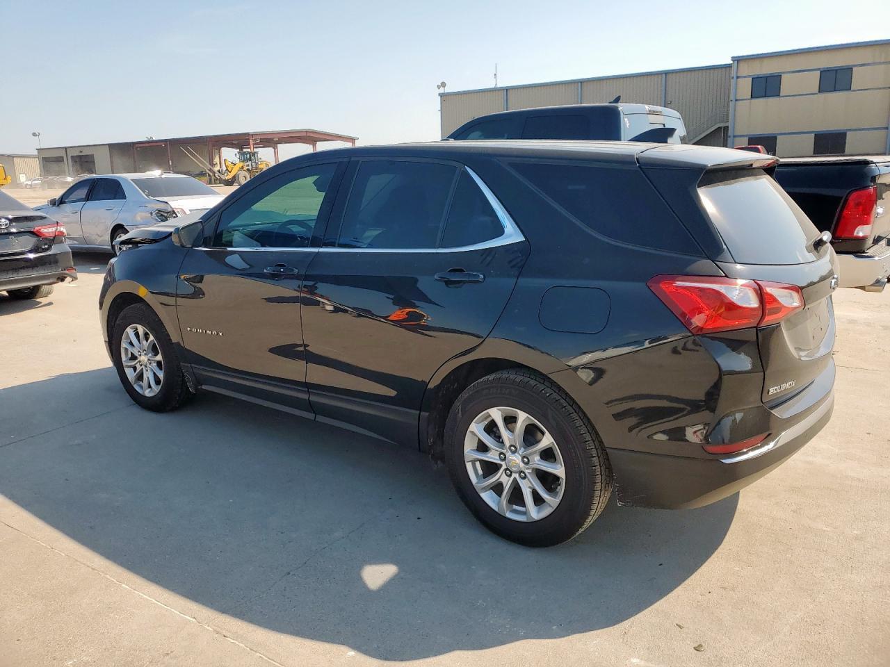 2020 Chevrolet Equinox Lt - Фото 2