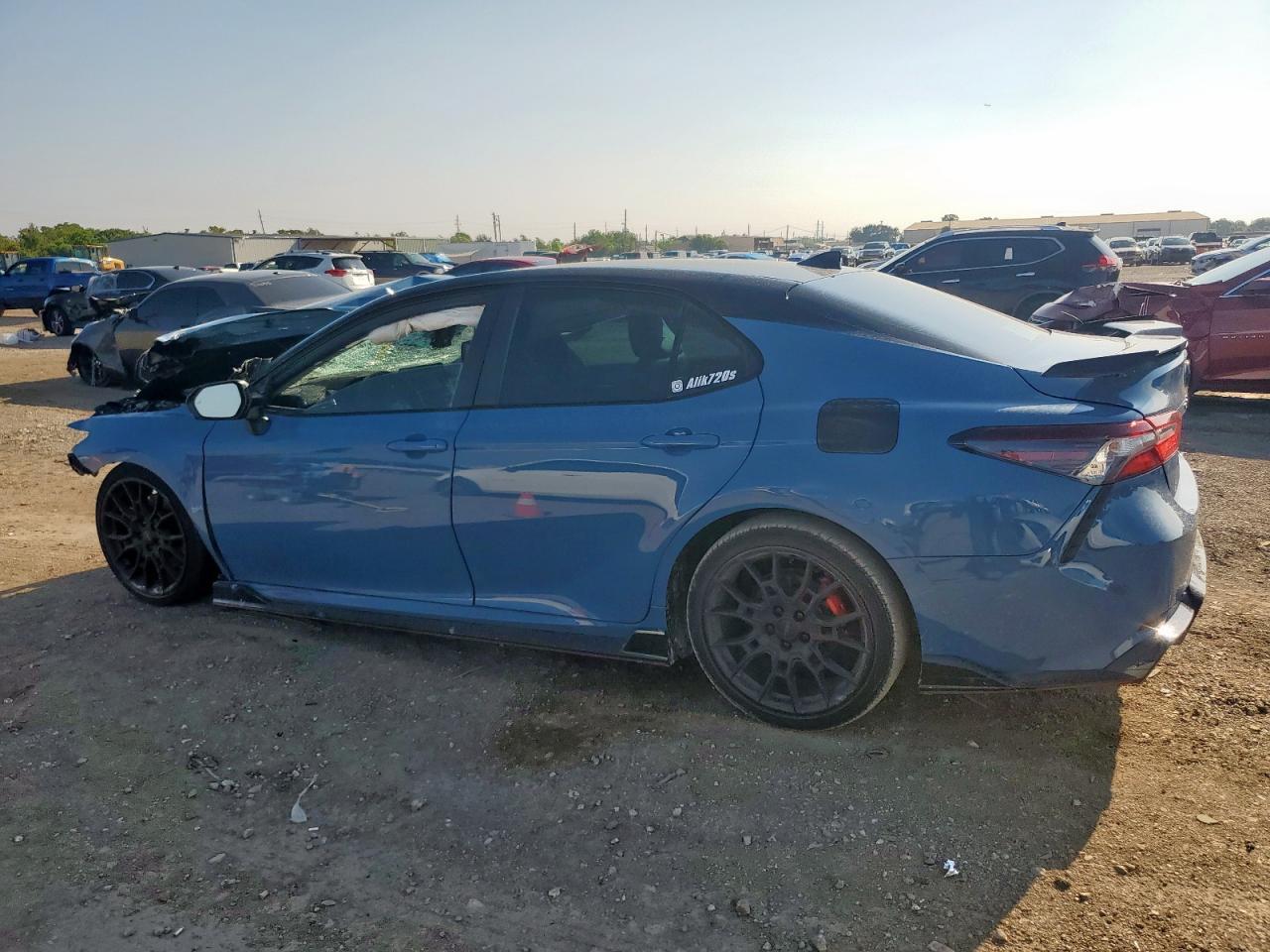 2022 Toyota Camry Trd - Фото 2