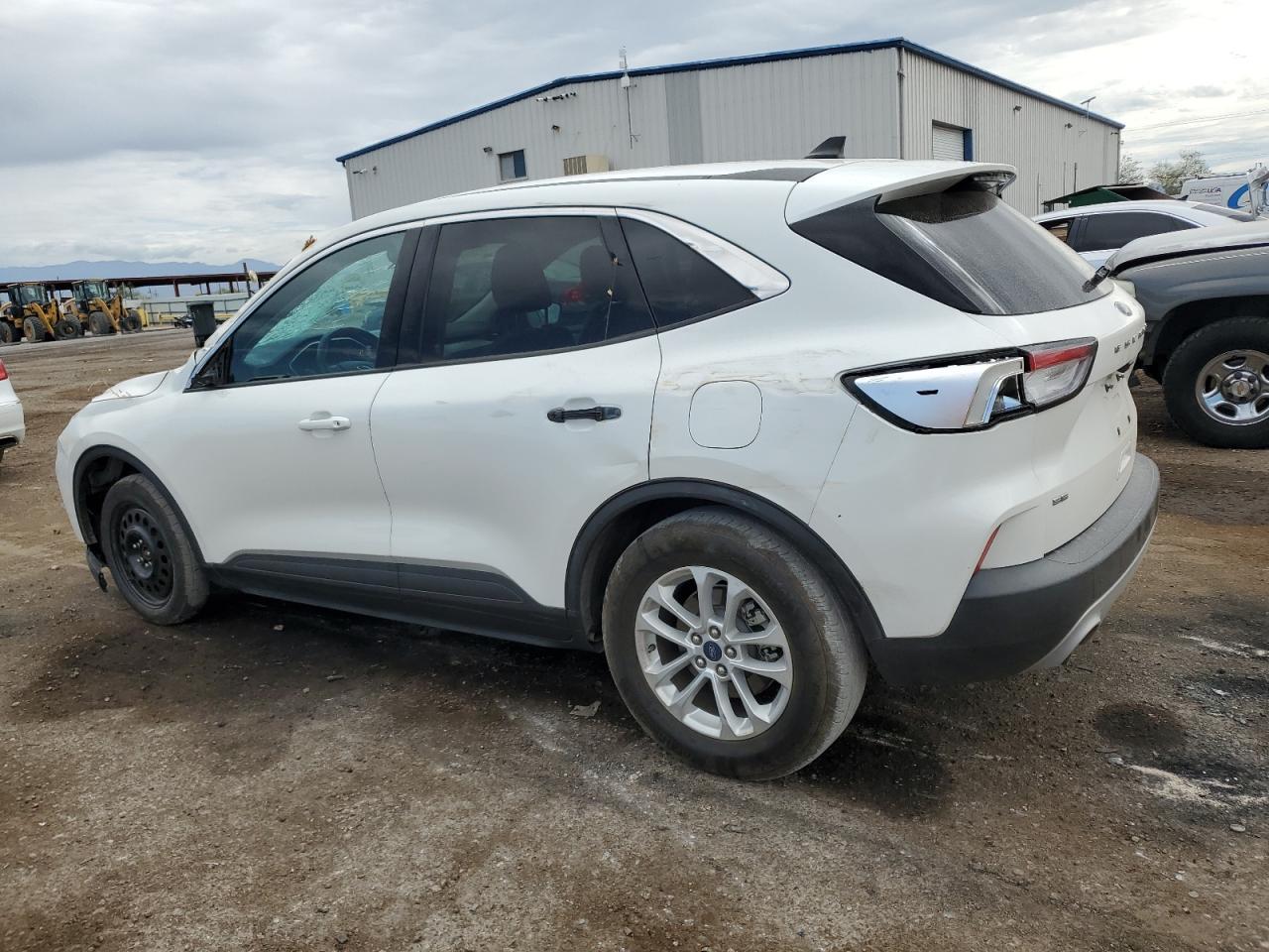 2021 Ford Escape Se - Фото 2