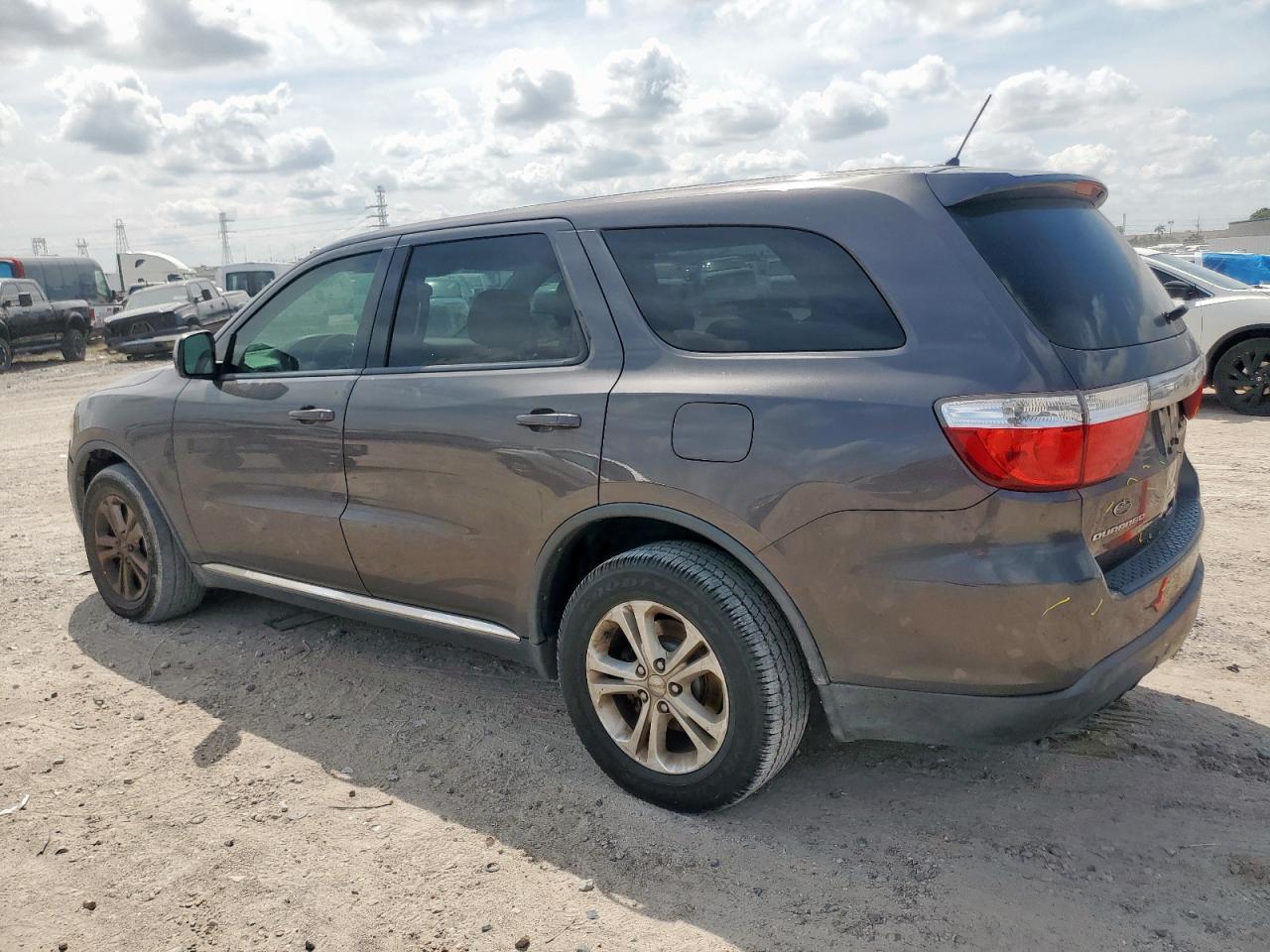2013 Dodge Durango Sxt - Фото 2