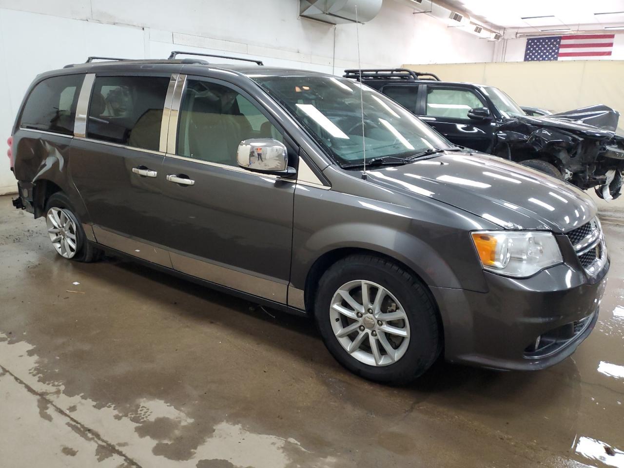 2019 Dodge Grand Caravan Sxt - Image 4