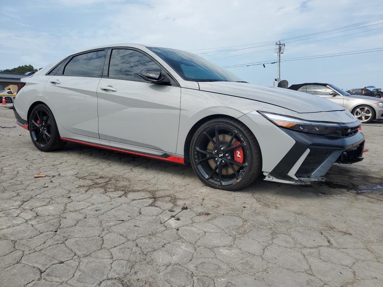 2025 Hyundai Elantra N - Фото 4