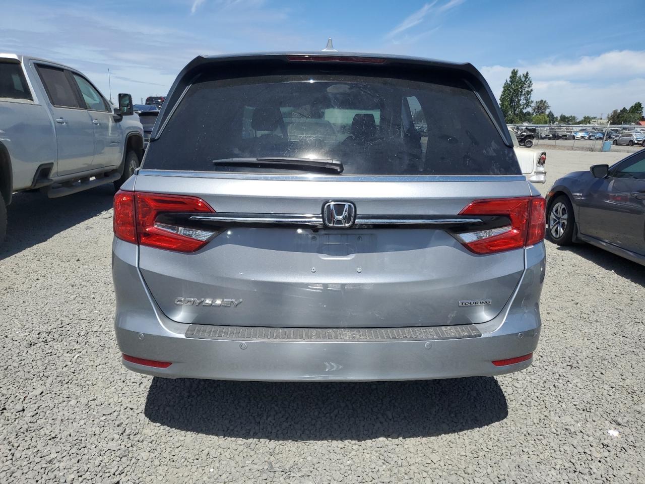 2024 Honda Odyssey Touring - Фото 6