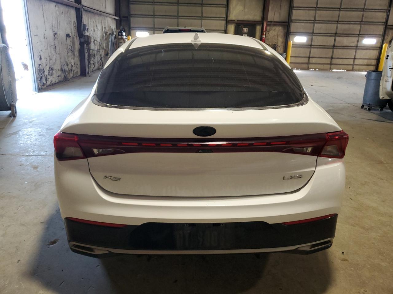 2021 Kia K5 Lxs - Image 6