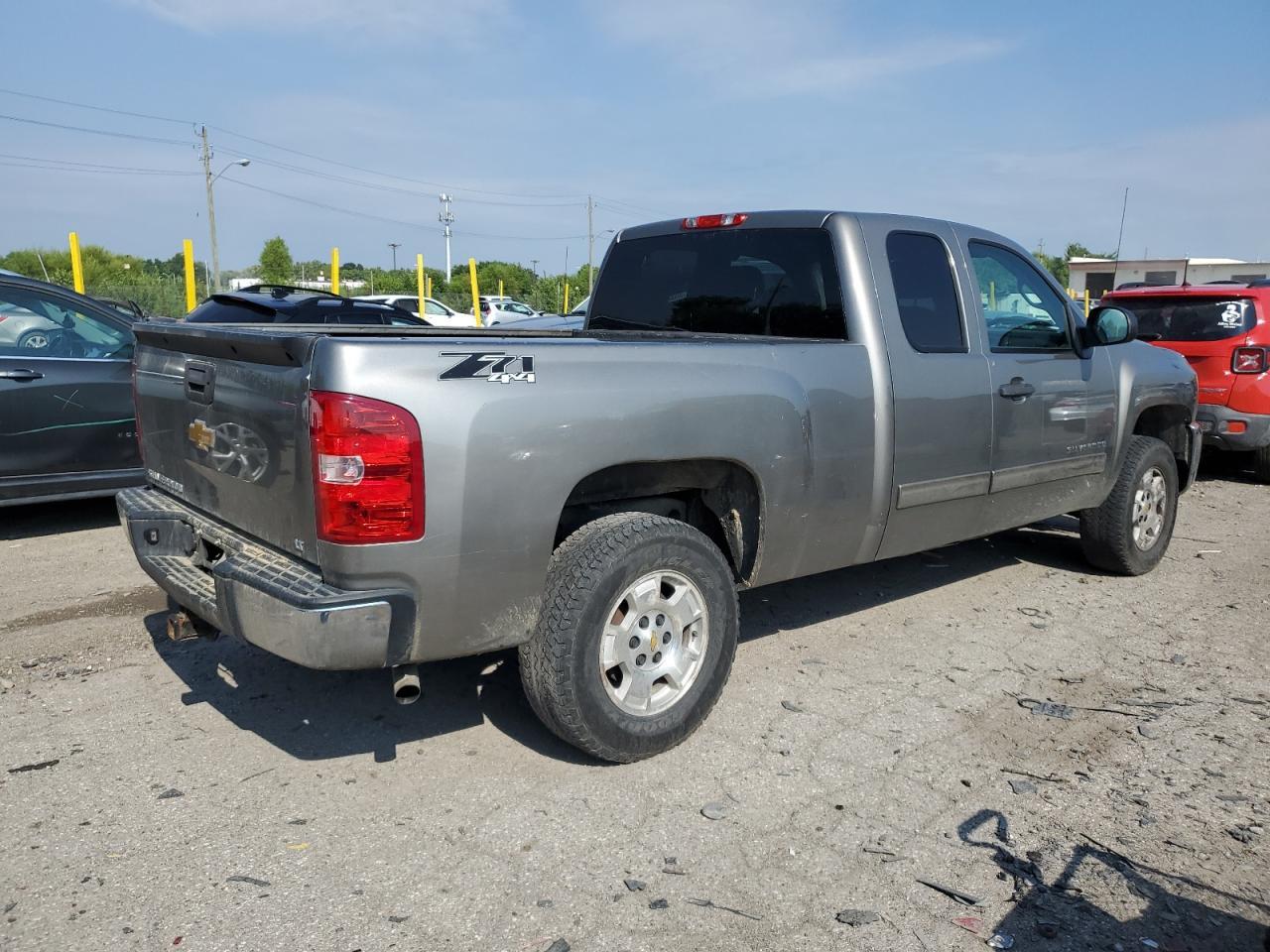 2013 Chevrolet Silverado K1500 Lt - Image 3