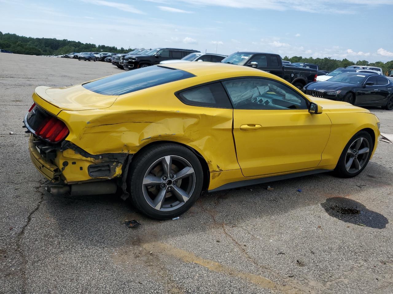 2016 Ford Mustang - Image 3