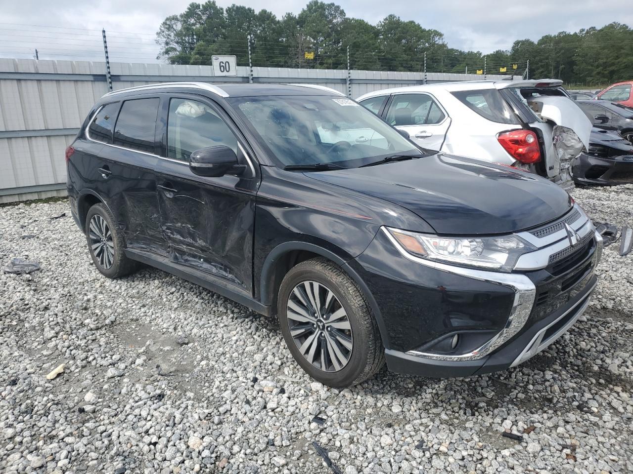 2020 Mitsubishi Outlander Se - Фото 4
