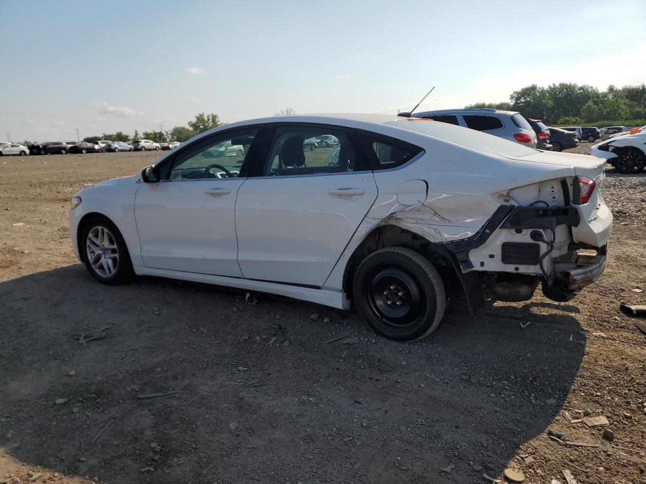2013 Ford Fusion Se - Фото 2