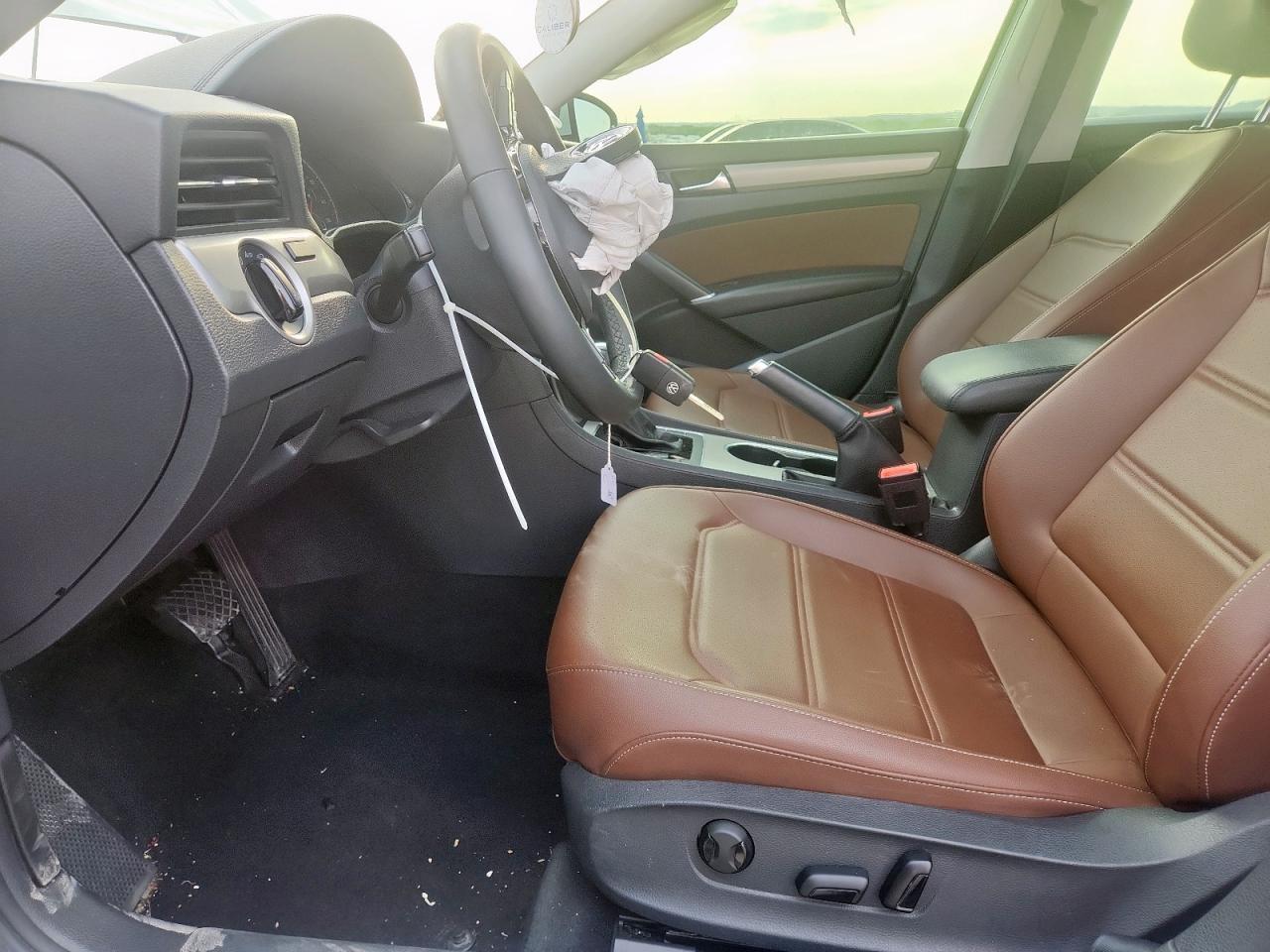 2022 Volkswagen Passat Se - Фото 7