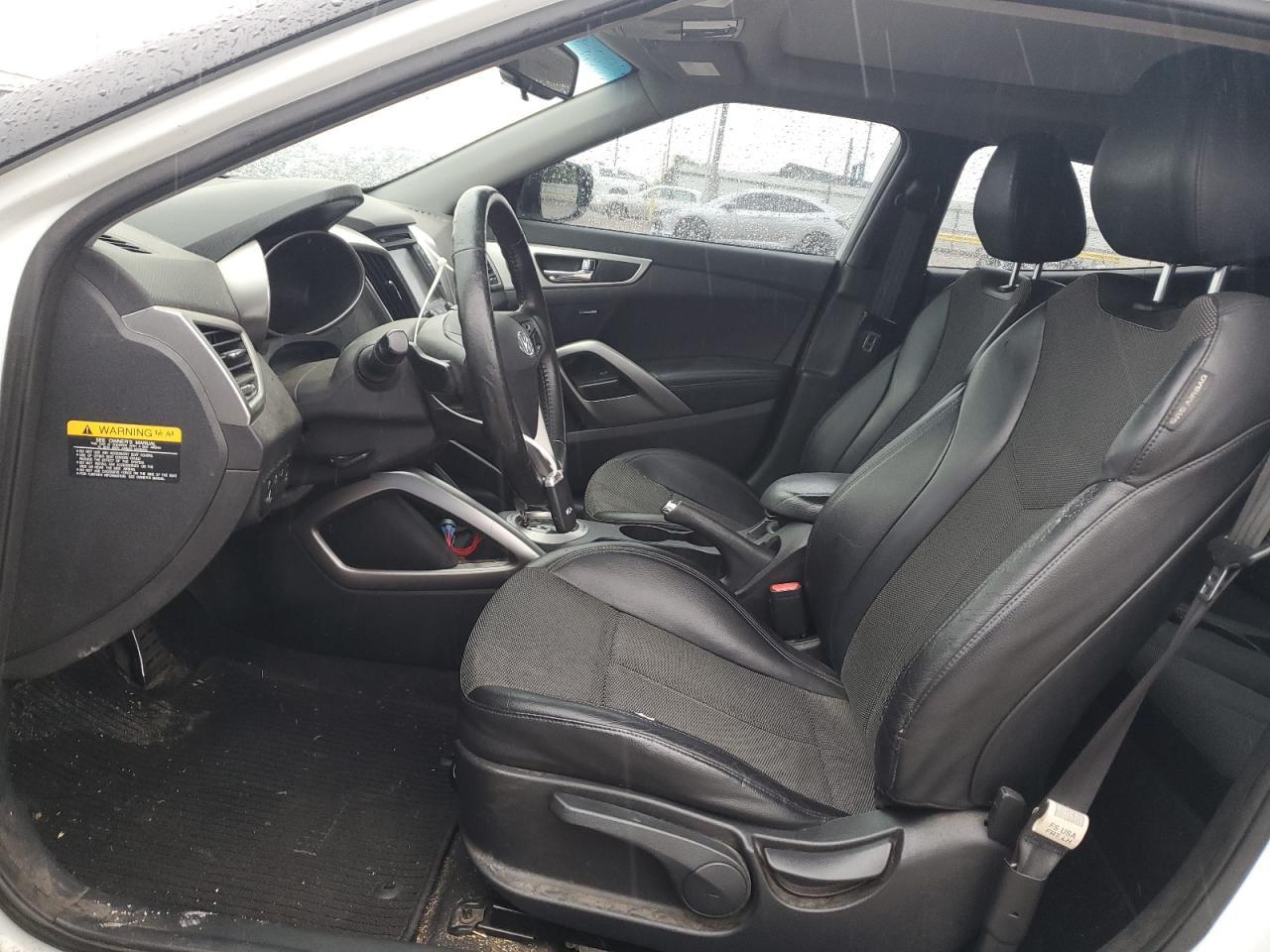 2013 Hyundai Veloster - Фото 7