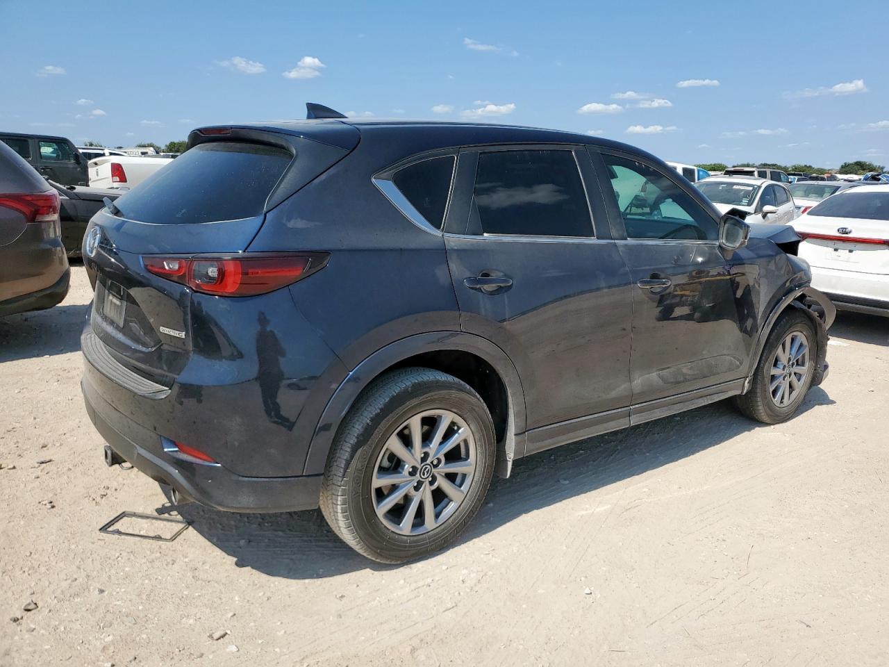 2024 Mazda Cx-5 Preferred - Image 3