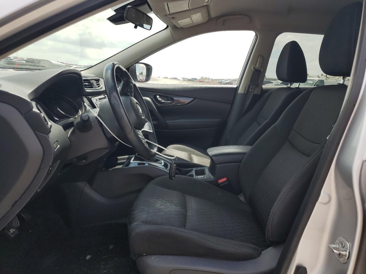 2019 Nissan Rogue S - Фото 7