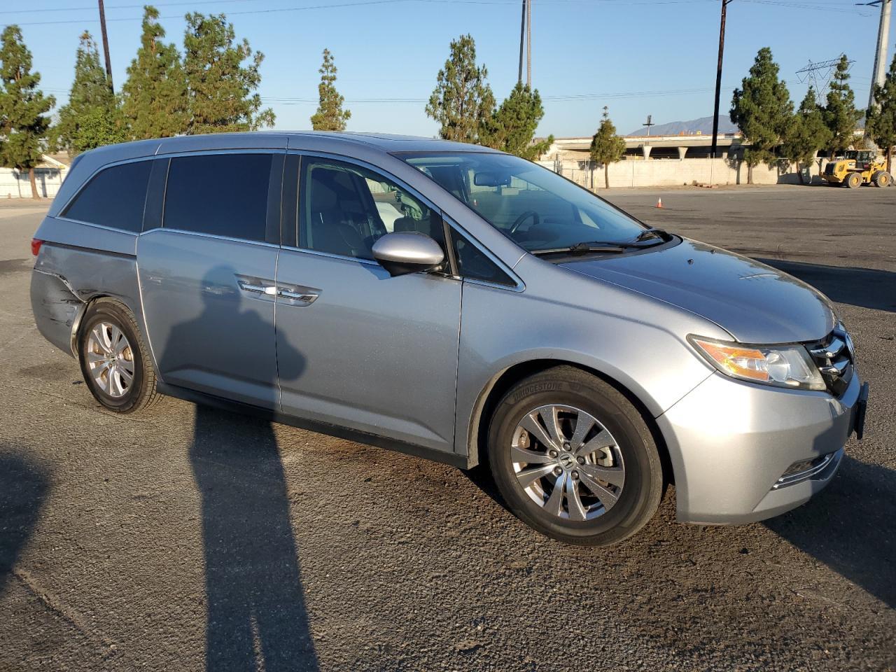 2016 Honda Odyssey Exl - Фото 4