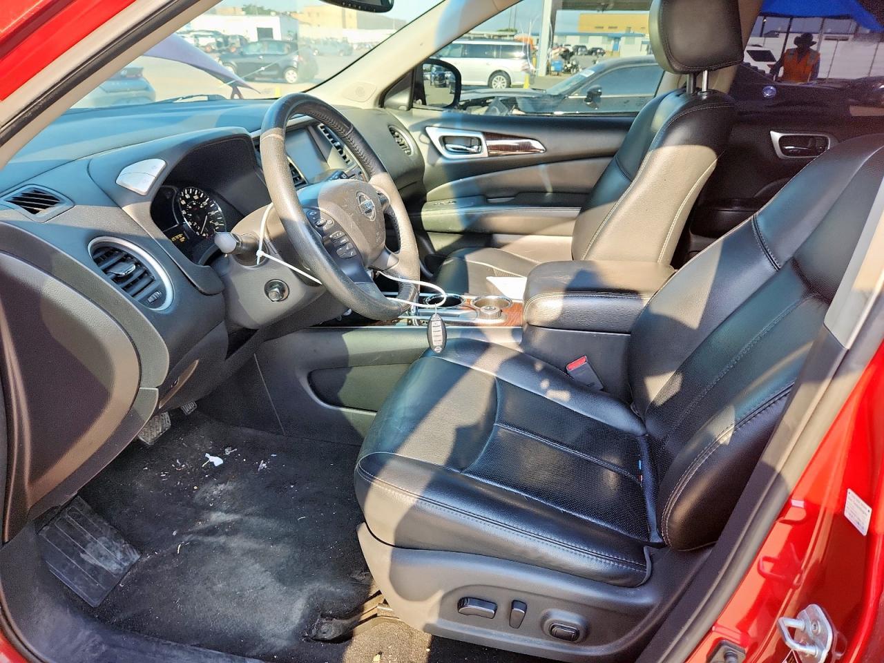 2015 Nissan Pathfinder S - Фото 7