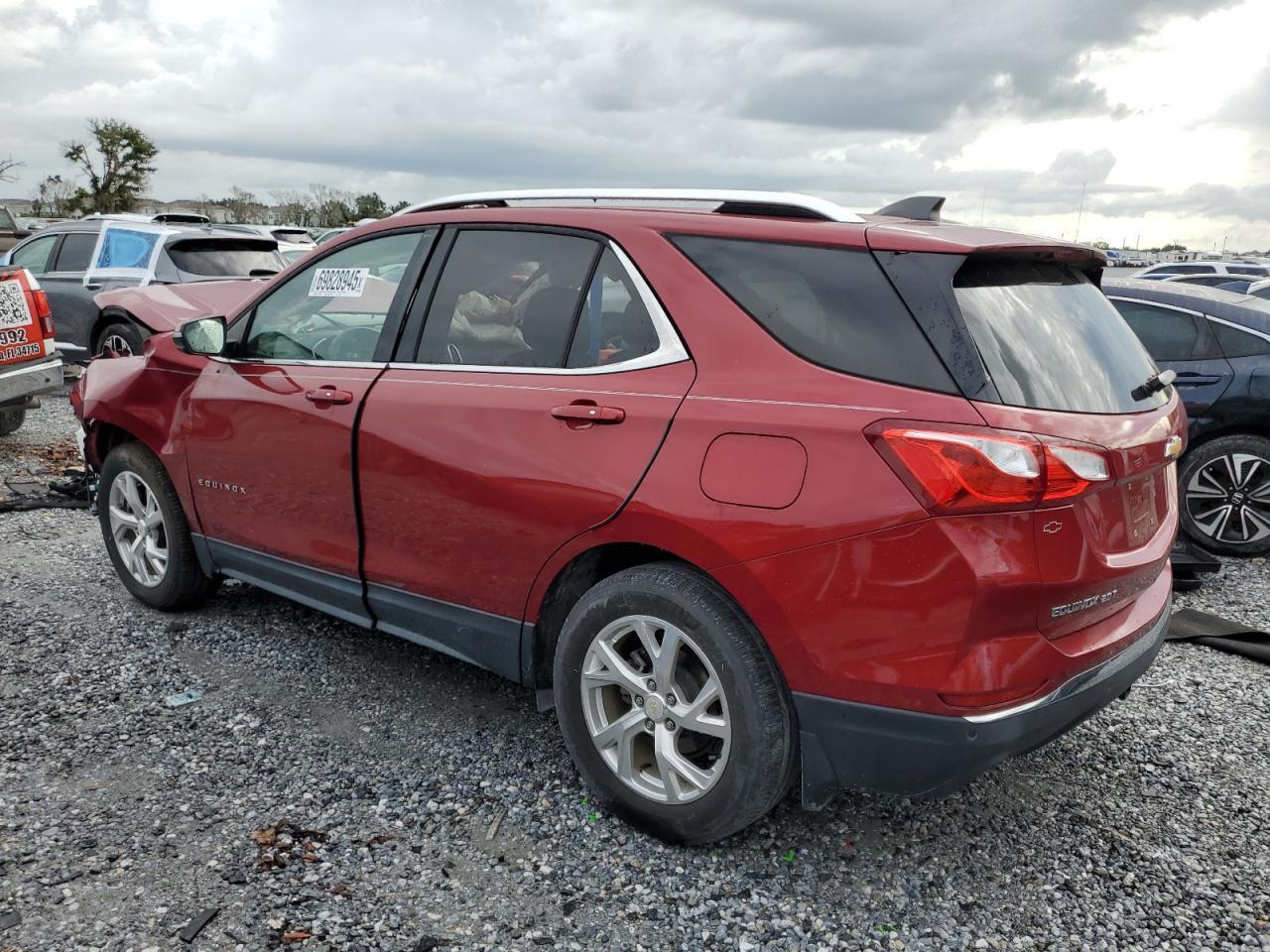 2019 Chevrolet Equinox Lt - Image 2
