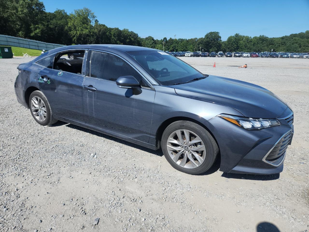 2022 Toyota Avalon Xle - Фото 4