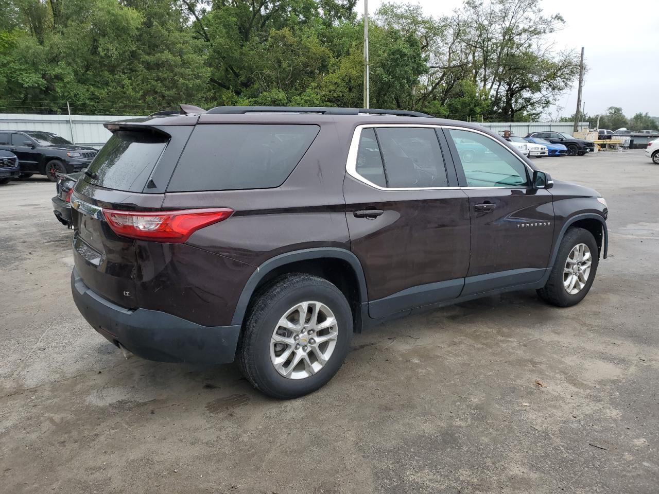 2020 Chevrolet Traverse Lt - Фото 3