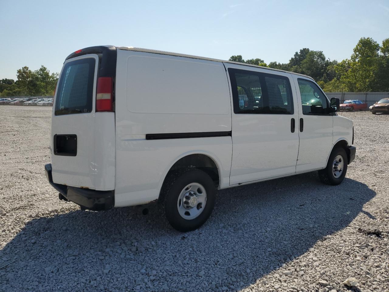 2014 Chevrolet Express G2500 - Фото 3