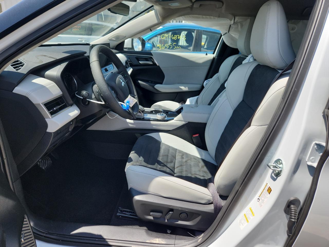 2025 Mitsubishi Outlander Se - Фото 7