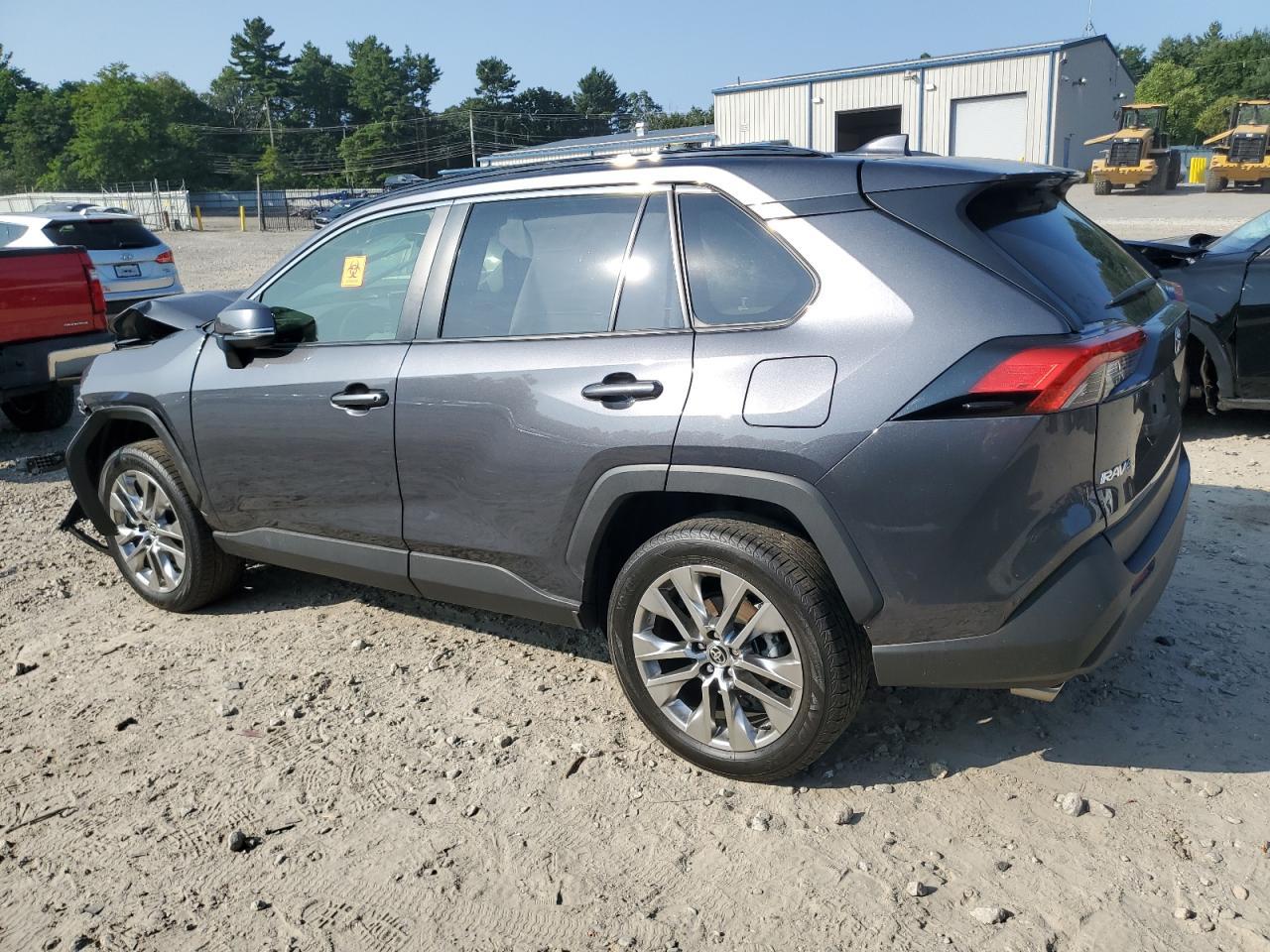 2020 Toyota Rav4 Xle Premium - Фото 2