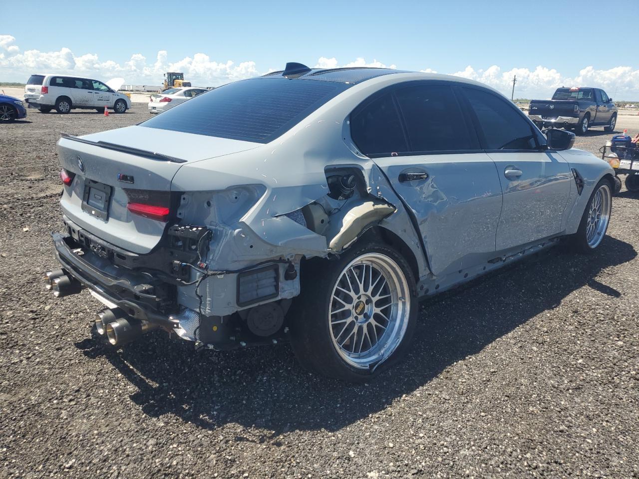 2021 BMW M3 Competition - Фото 3