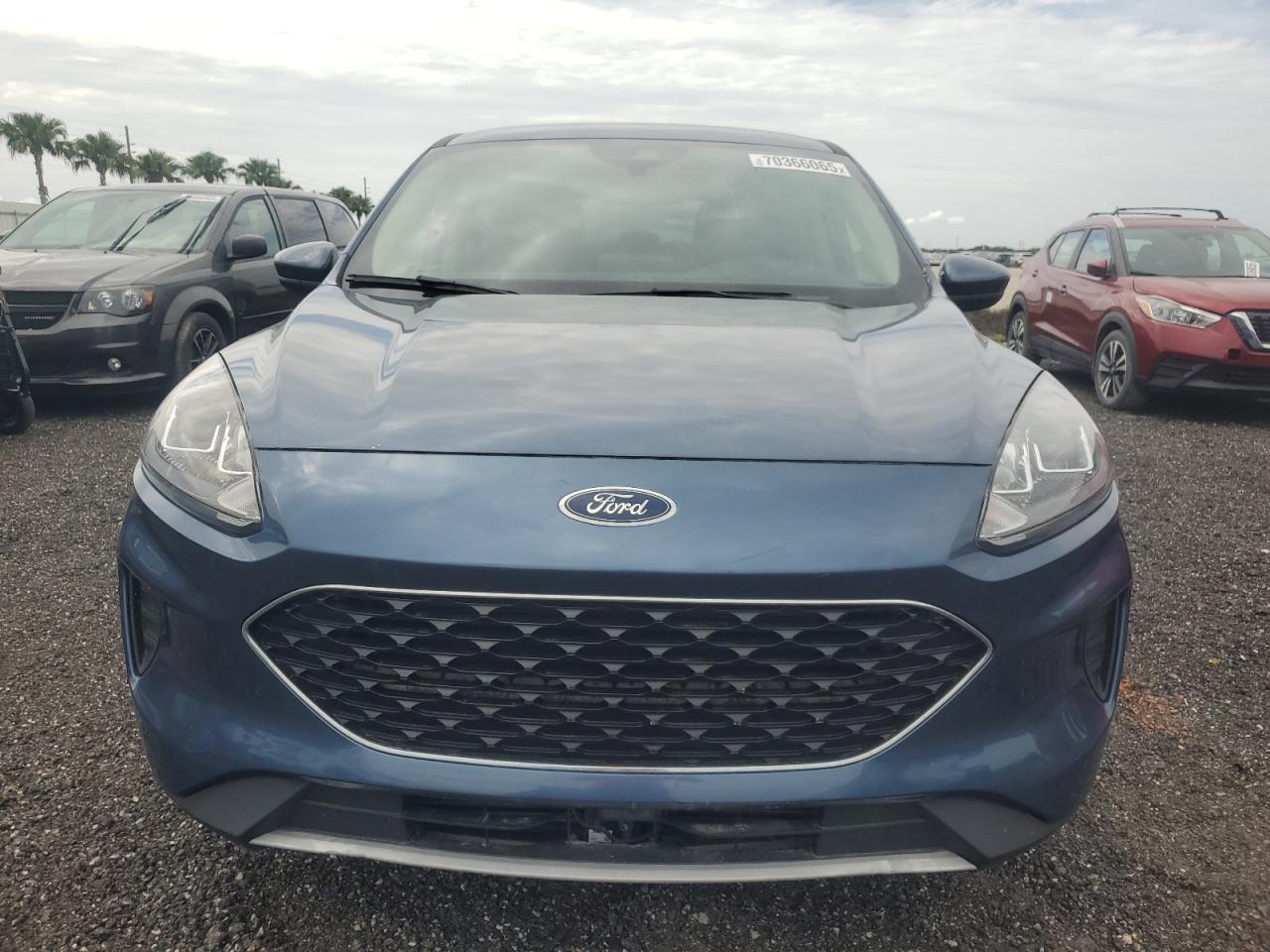 2020 Ford Escape Se - Фото 5