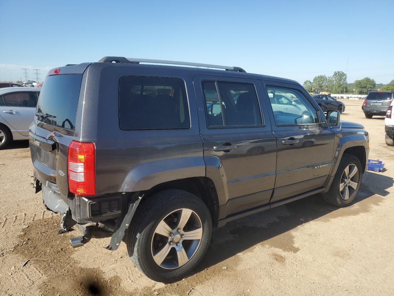 2017 Jeep Patriot Latitude - Фото 3