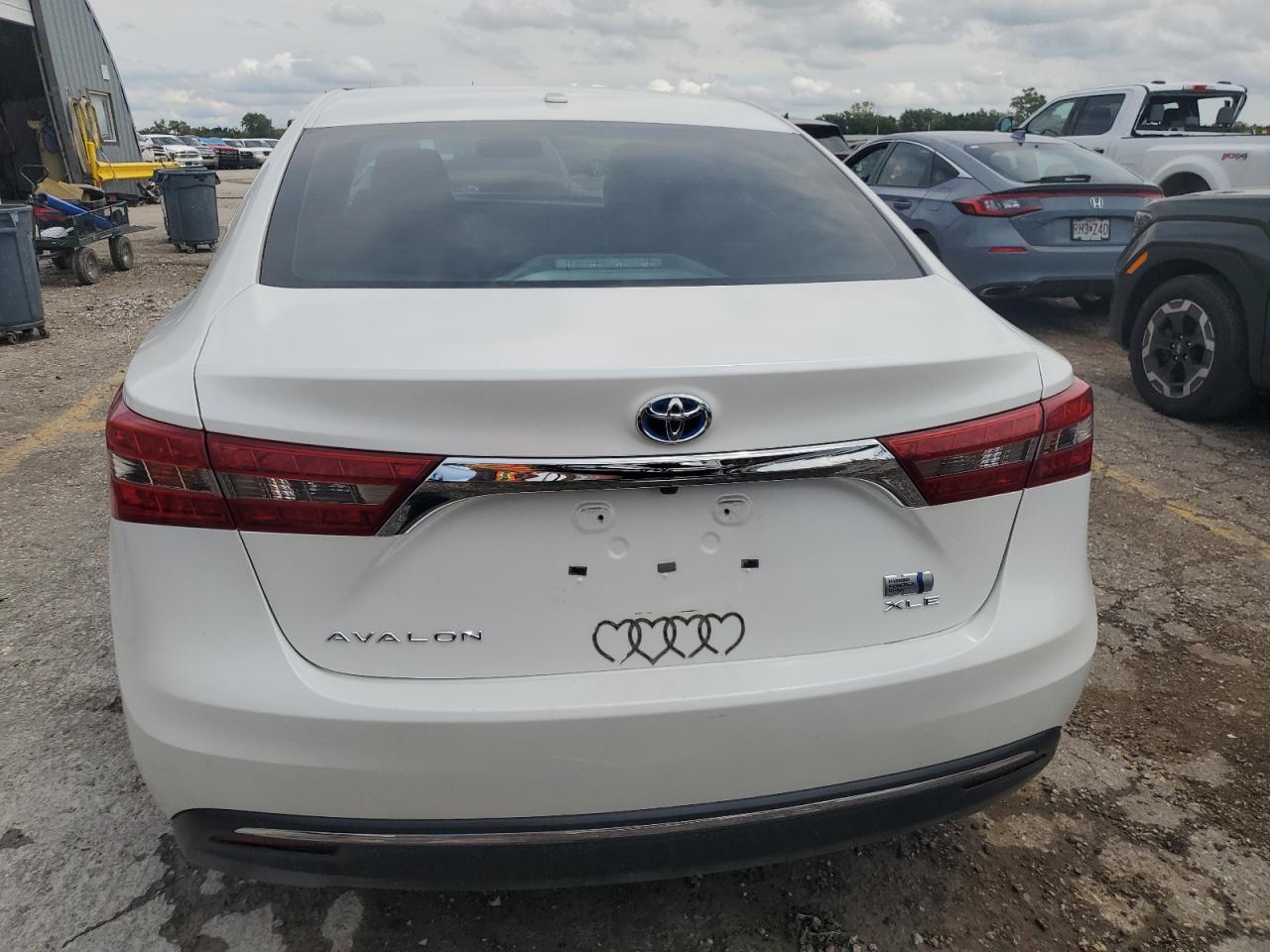 2017 Toyota Avalon Hybrid - Фото 6